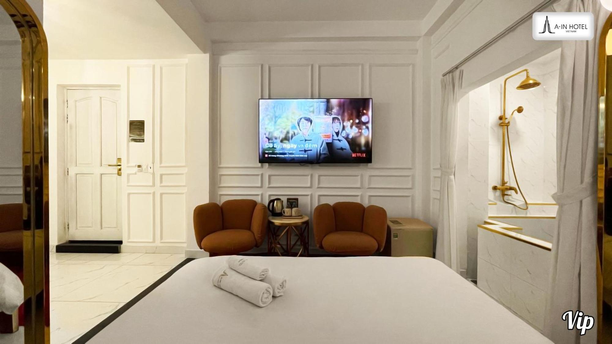 A In Hotel Glamour Хошимин Экстерьер фото